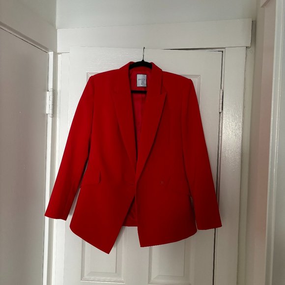 Motif Red Blazer, Size Medium, New with Tags - Picture 2 of 4